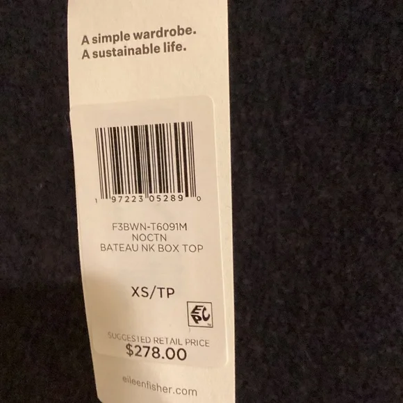 Eileen Fisher bateau neck boxy top, 100% wool in no ( deep navy). Runs large). - Picture 2 of 4